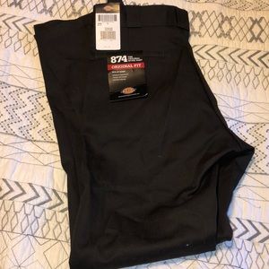 Dickies Men’s Original Fit slacks